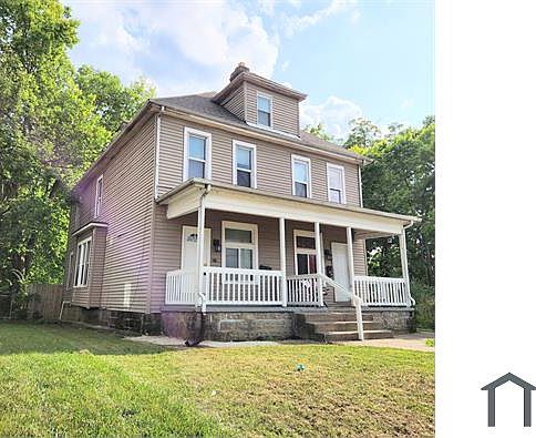 1st image of 1455 E Mound St #1