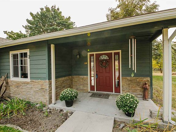 2nd image of 12511 E Wellesley Ave