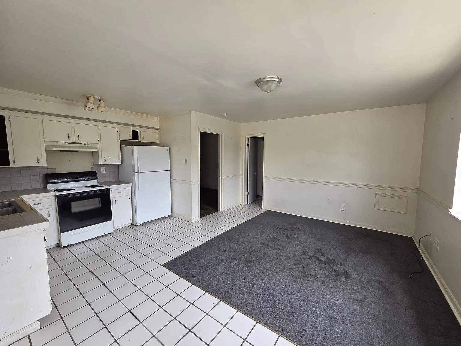 200 Rue Basin - 1 — Photo 1