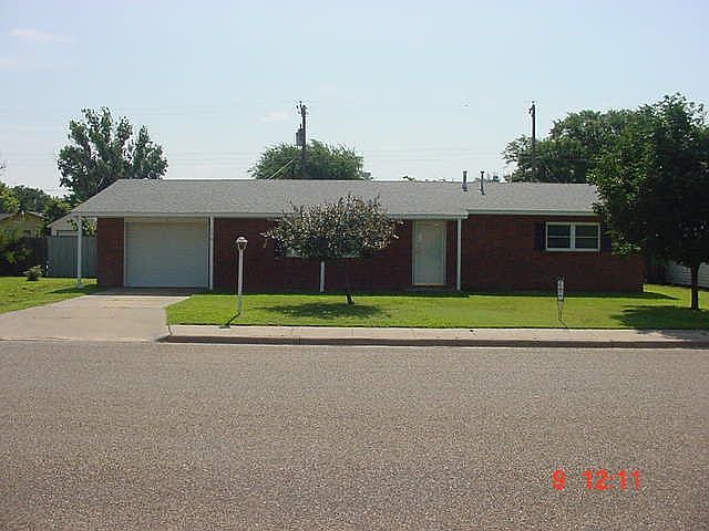 1st image of 136 Northwest Dr