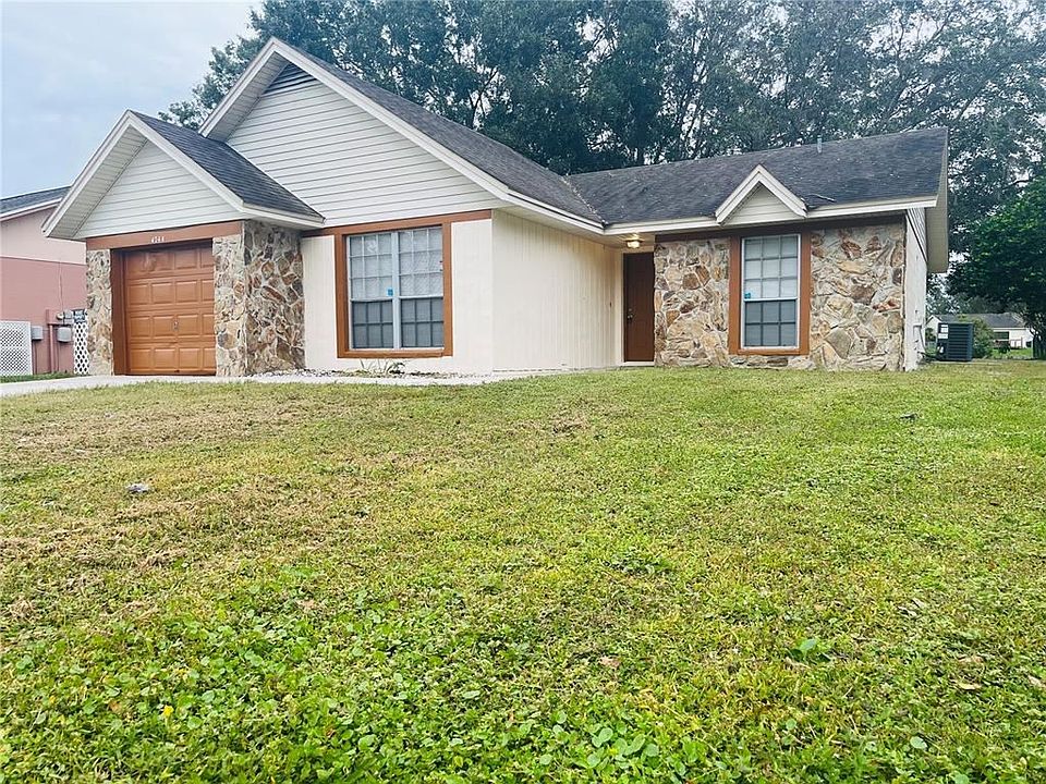 1st image of 4744 Wildflower Dr