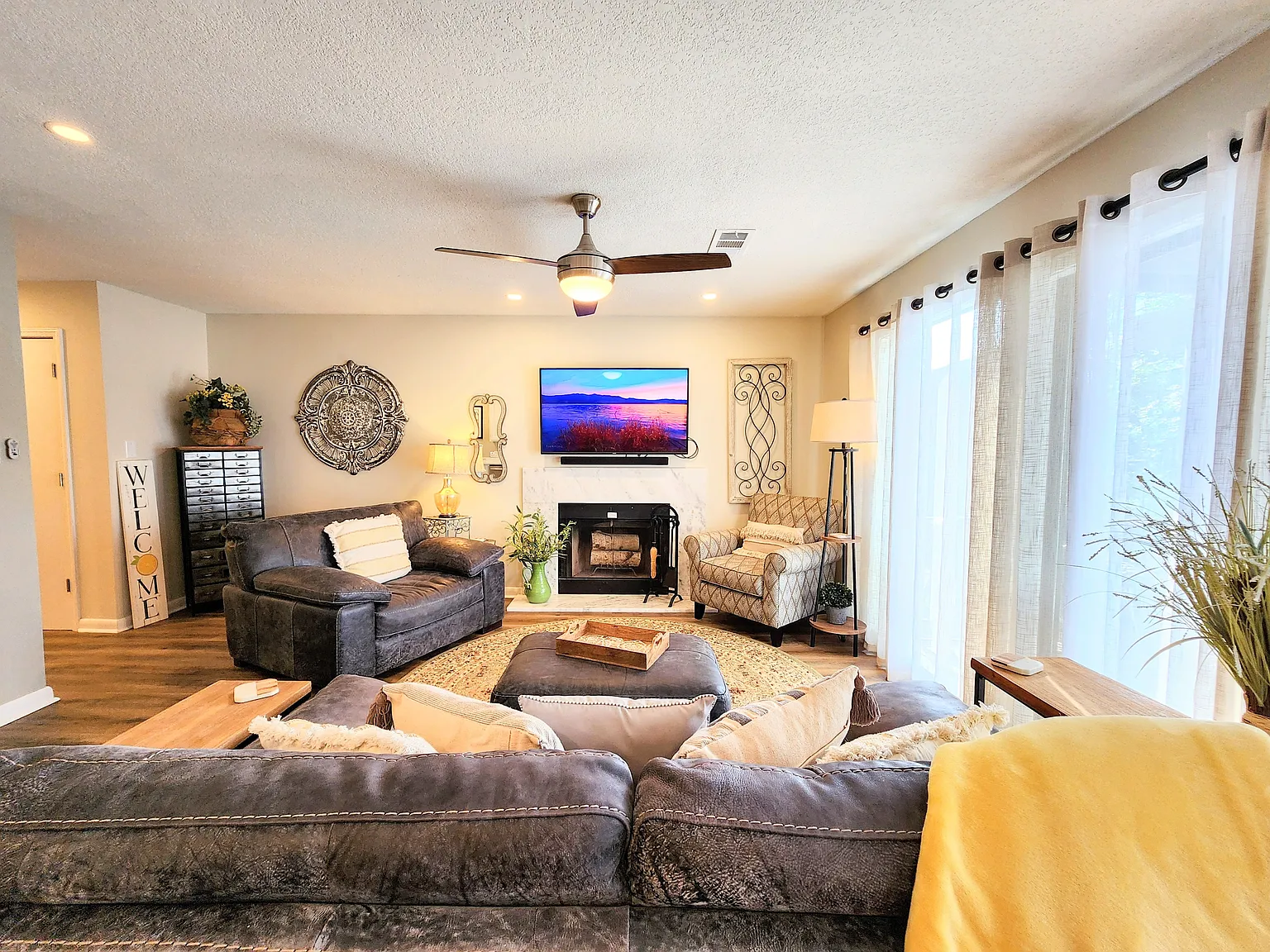 400 Farr Shores Dr — Photo 4