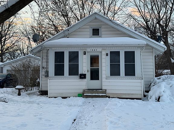 2nd image of 1602 Illinois Ave