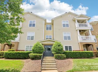 9027 McDowell Creek Ct, Cornelius, NC 28031