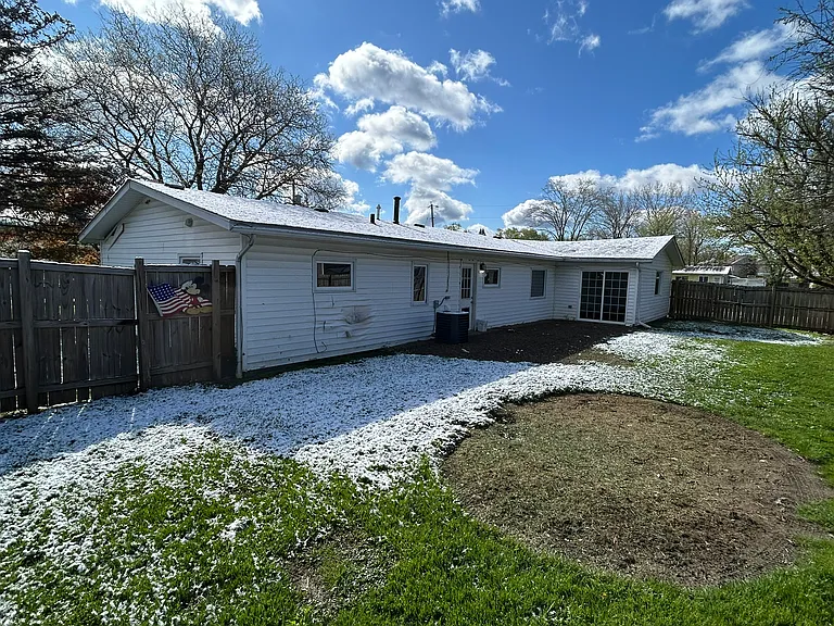 1882 Paul Dr — Photo 53