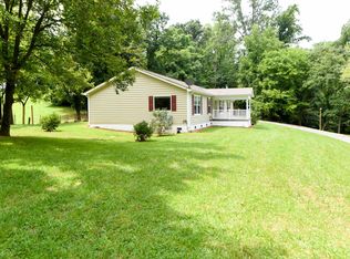 804 Sam Houston School Rd, Maryville, TN 37804