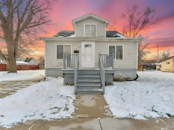 8268 Hudson Ave, Warren, MI 48089