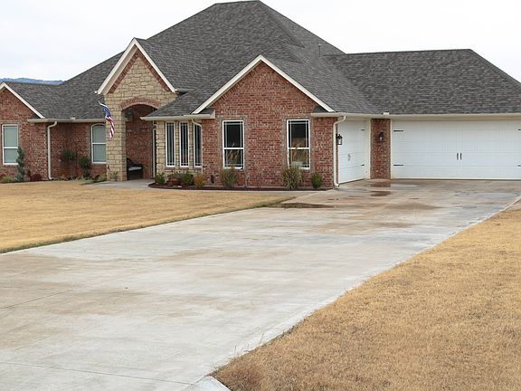 3rd image of 1319 Poko Mountain Ln