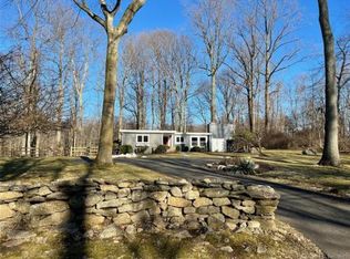115 Seir Hill Rd, Wilton, CT 06897