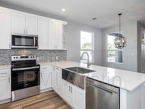 4th image of 6712 Mira Loma Ln #A
