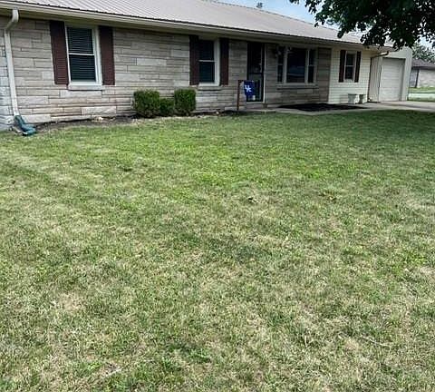 4th image of 501 Barberry Ln