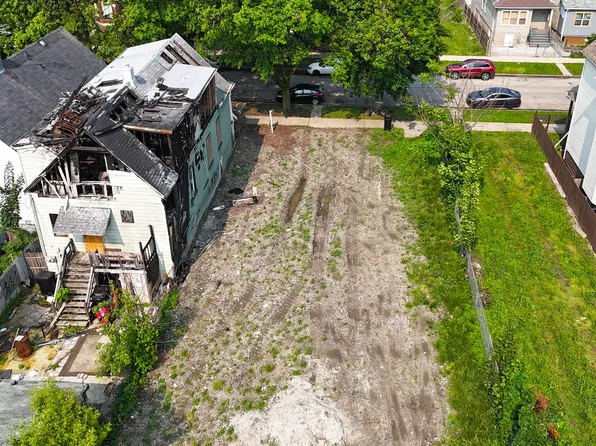 5935 S Carpenter St, Chicago, IL 60621