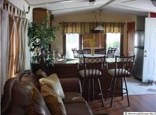 20 Scheri Ln #A, Eatontown, NJ 07724