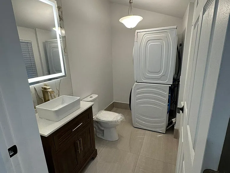4217 Kings Ct — Photo 12