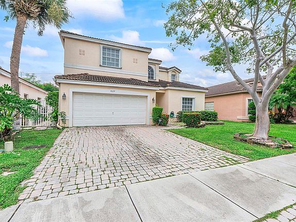 5th image of 4024 NW 62nd Court