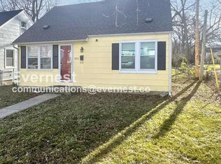 2811 E 58th St, Kansas City, MO 64130