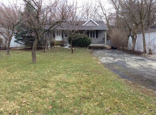 711 S Monterey Ave, Villa Park, IL 60181