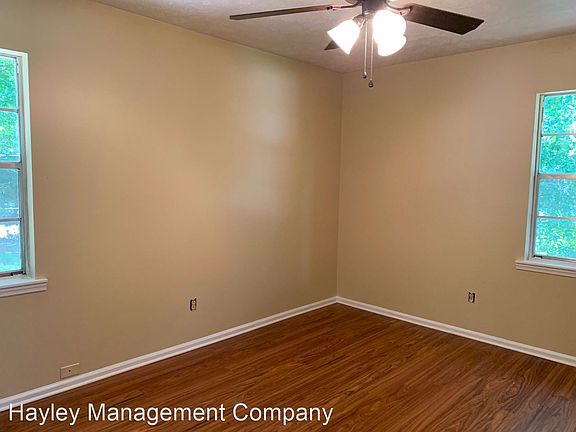 5th image of 1542 Millbranch Dr