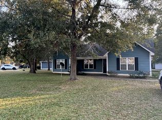 111 Brasstown Ct, Leesburg, GA 31763
