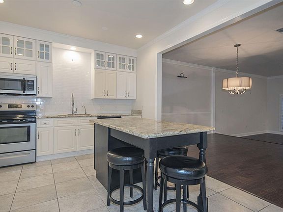 3rd image of 4300 W Francisco APT 28