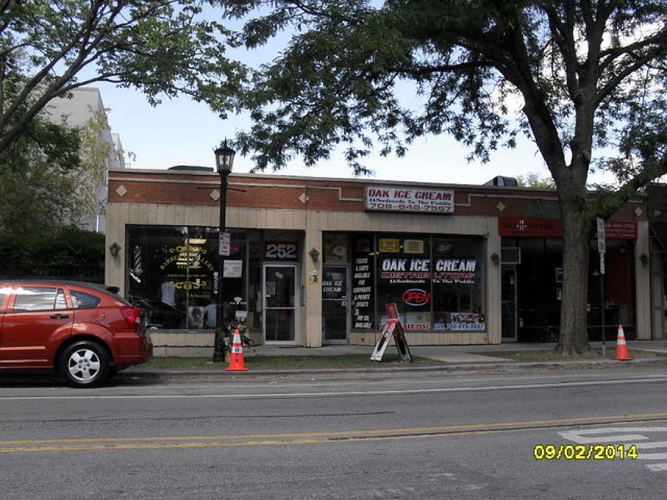 1st image of 250 Chicago Ave