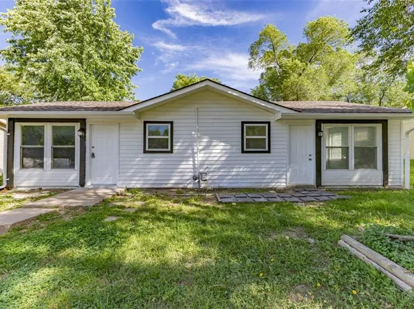 6021 E 151st Ter, Grandview, MO 64030