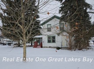 123 N Clark St, Chesaning, MI