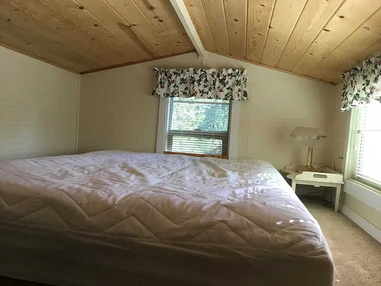 Lockwood Dr — Photo 15