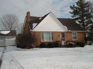 1490 N Iva Rd, Hemlock, MI 48626