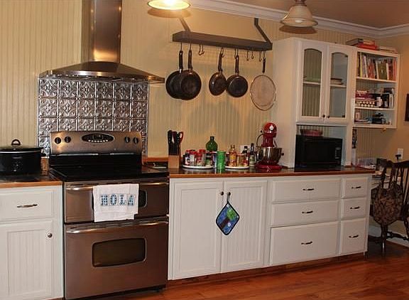 4th image of 58030 Saint Genevieve Ln