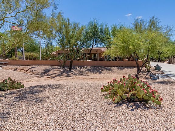 2nd image of 6717 E Ashler Hills Dr
