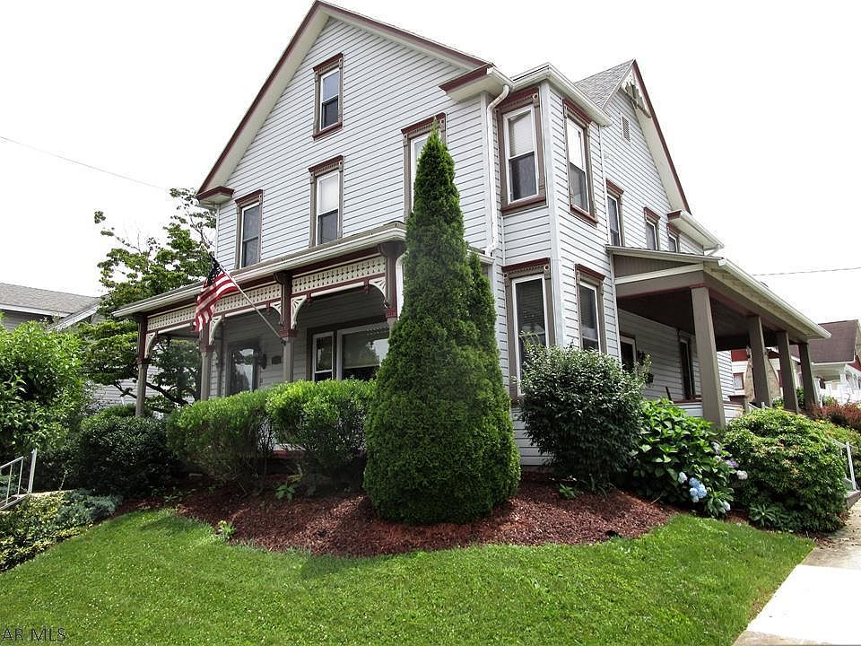 1st image of 502 E Penn St