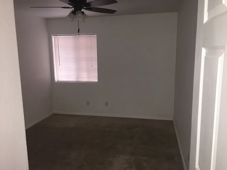 2980 Camino Del Rio — Photo 4
