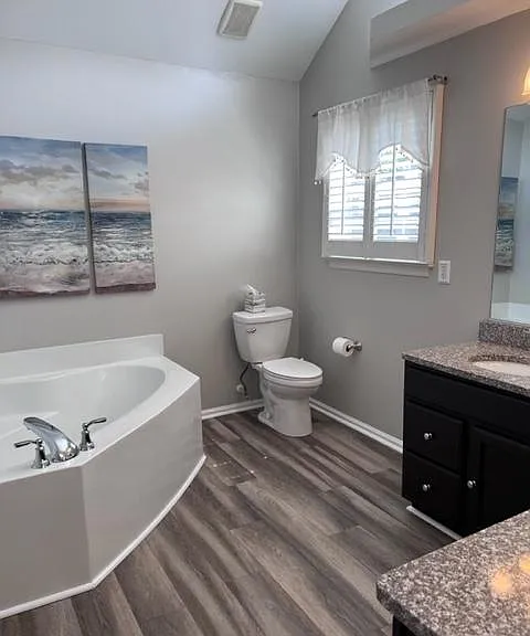 238 Sherbrooke Dr — Photo 16