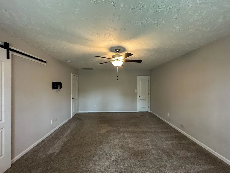 761 Sunset Lake Rd — Photo 13