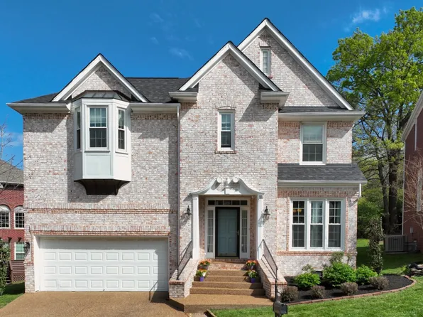 457 Cumberland Pl, Nashville, TN 37215