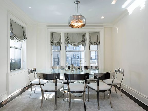 2nd image of 70 E 77th St APT 8A