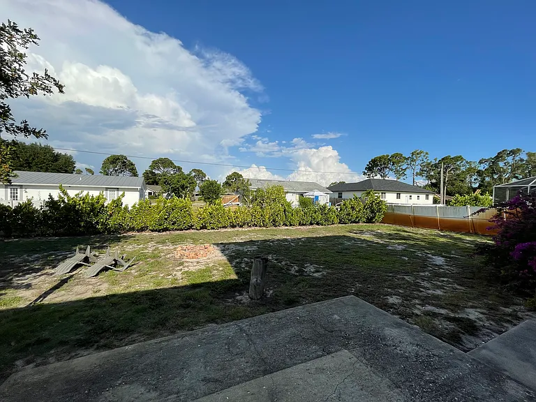 18233 Oak Rd — Photo 20