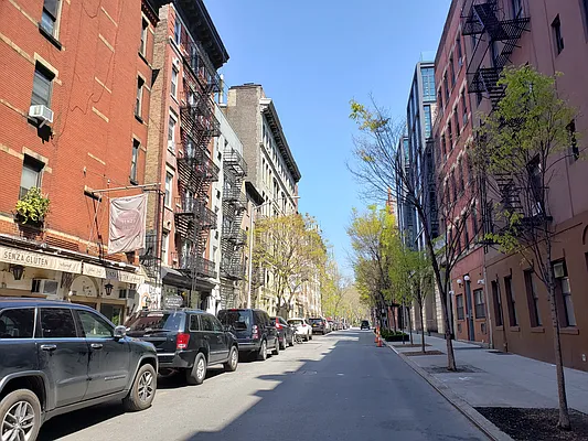 Rented by Corcoran | media 12