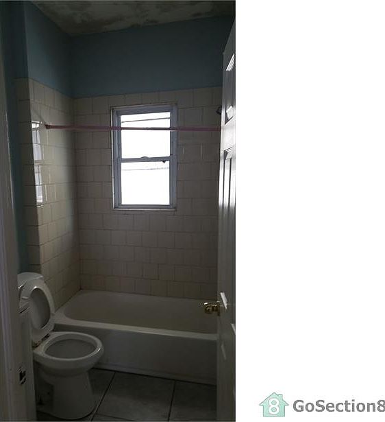 2nd image of 236 Madison Ave #1