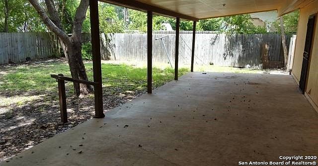 2nd image of 5010 Sierra Madre Dr