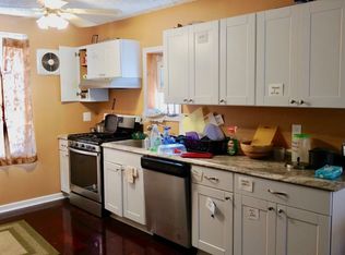 3275 46th St APT 2, Astoria, NY 11103