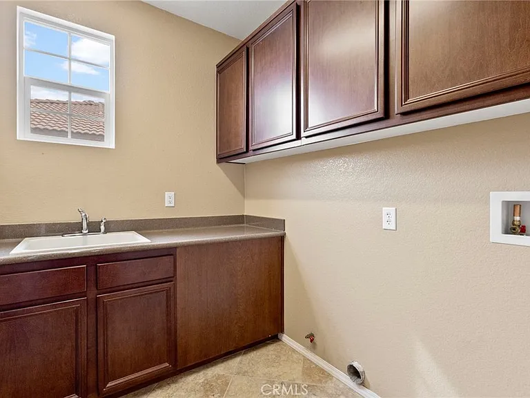 53051 Imperial St — Photo 33