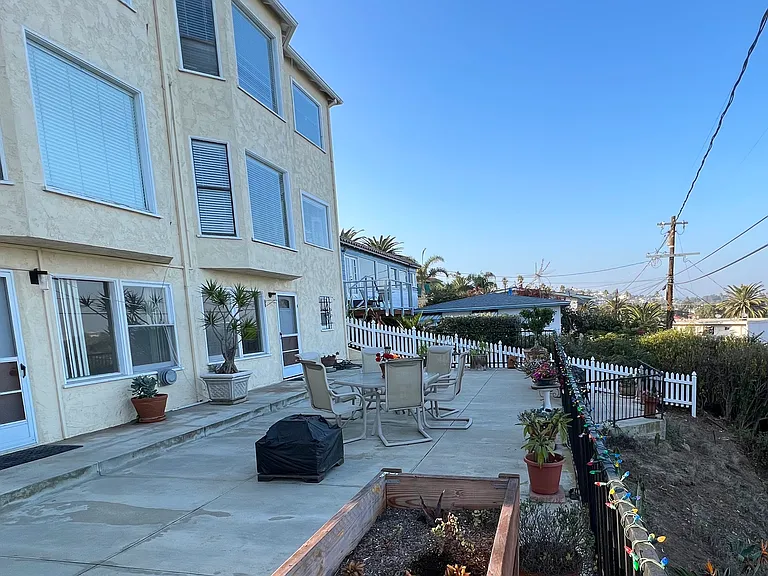 3700 Bluff Pl #3702.5 — Photo 11
