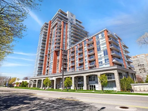 551 Maple Ave #1501, Burlington, ON L7S 1M7