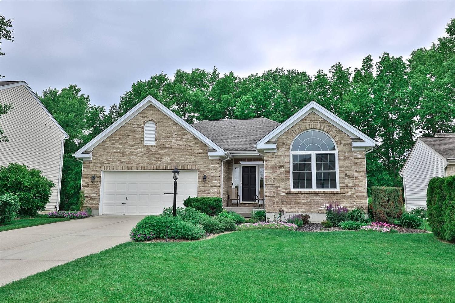 7899 Acorn Trl, Maineville, OH 45039 Zillow