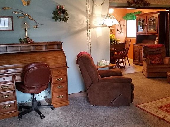 5th image of 2863 S Oakland Ave
