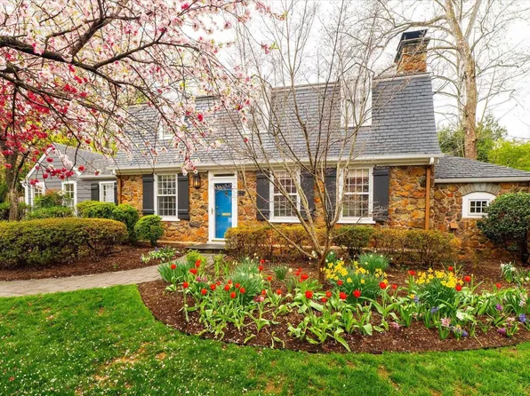 1840 Fendall Ave, Charlottesville, VA 22903