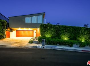 7849 Oceanus Dr, Los Angeles, CA 90046