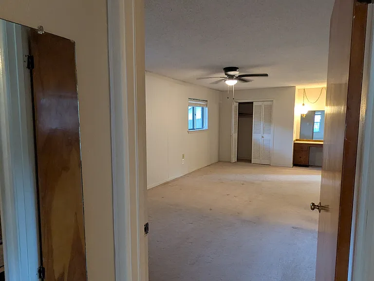 2311 Lange St — Photo 16